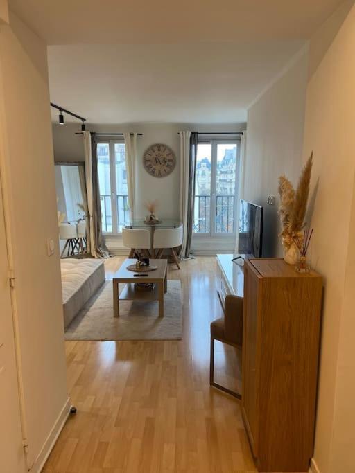 Appartement Paris Vue Tour Eiffel Trocadero Extérieur photo