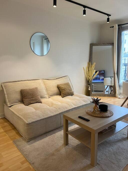 Appartement Paris Vue Tour Eiffel Trocadero Extérieur photo