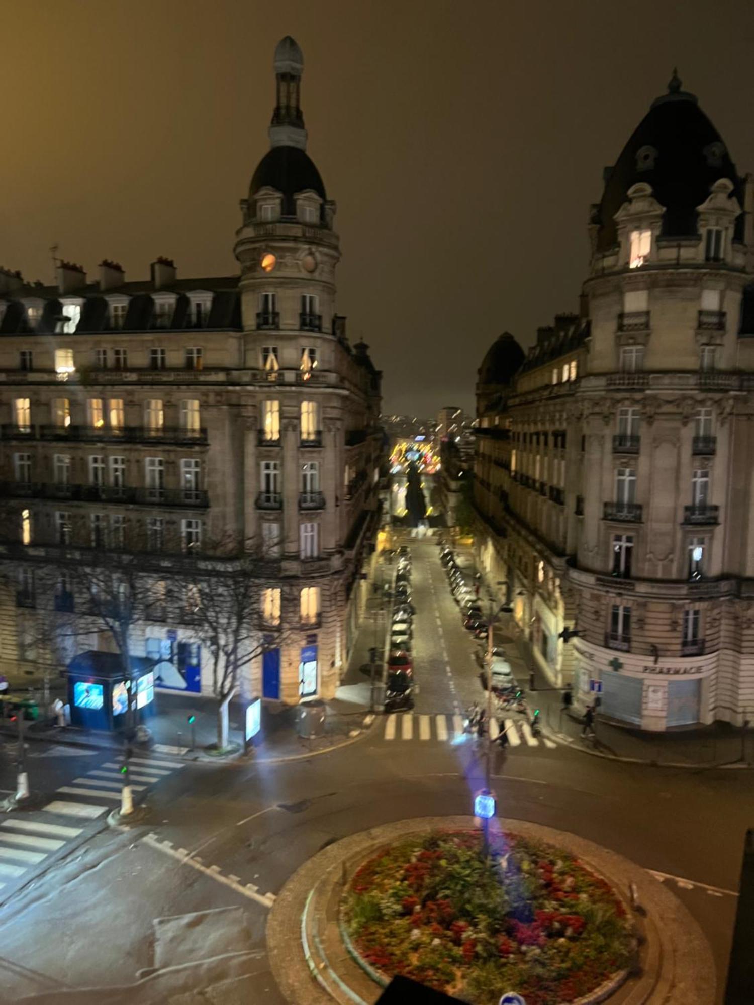 Appartement Paris Vue Tour Eiffel Trocadero Extérieur photo